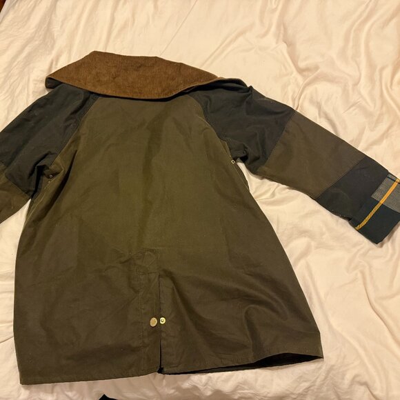 Barbour Allerston Wax Barn Jacket - Picture 12 of 12